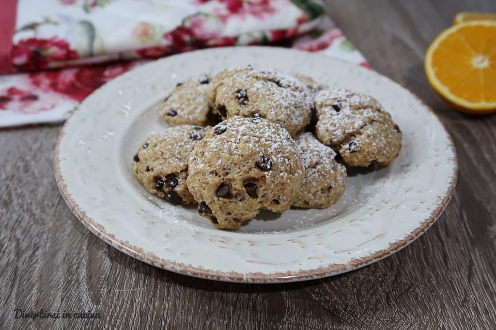 Biscuits complets orange et chocolat