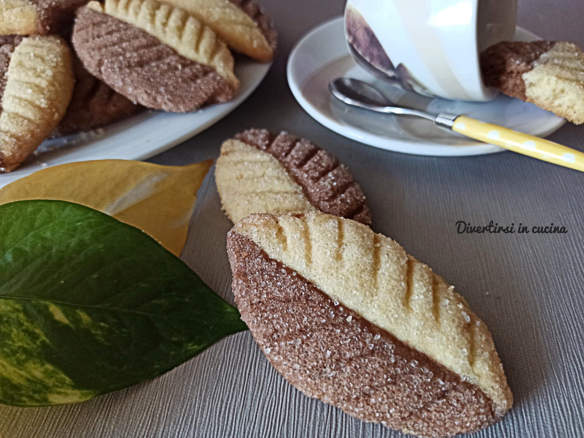 Biscuits en forme de feuilles