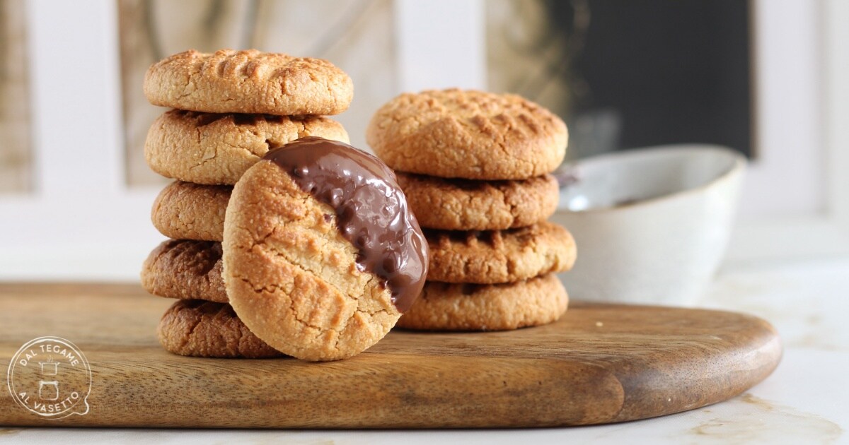 Biscuits protéinés au beurre de cacahuète