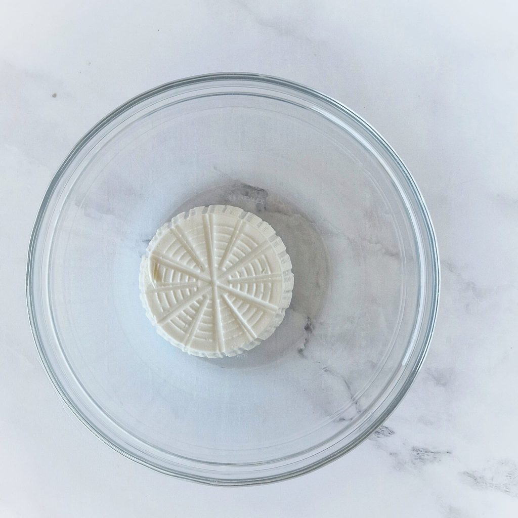 Boules de ricotta, noix de coco et cacao