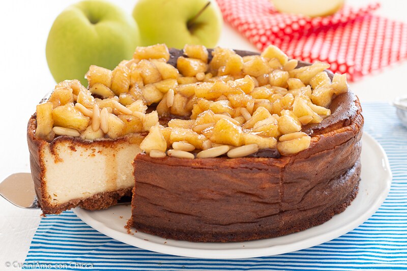 CHEESECAKE AUX POMMES