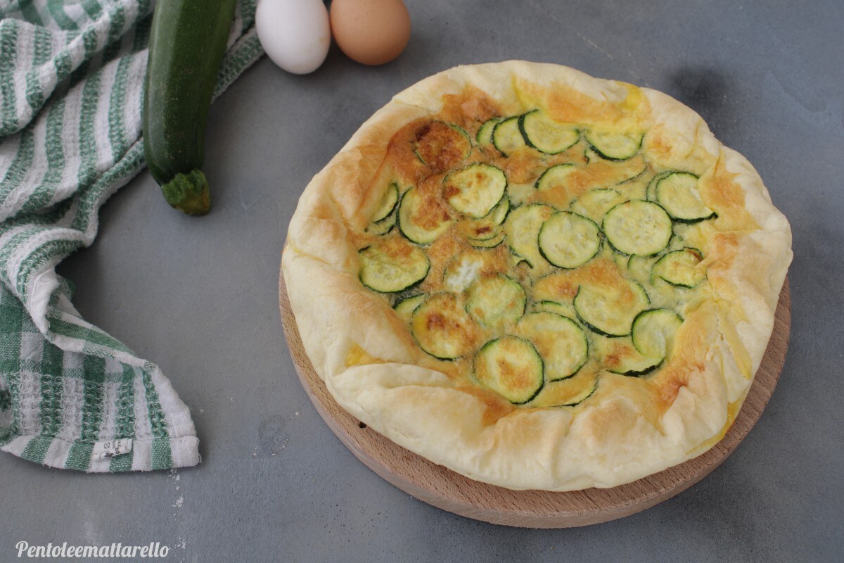 Tarte salée aux courgettes
