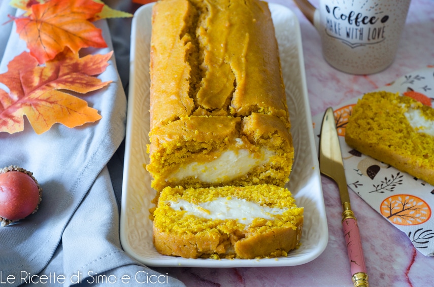 Cake à la citrouille avec crème de fromage (pumpkin cream cheese bread)