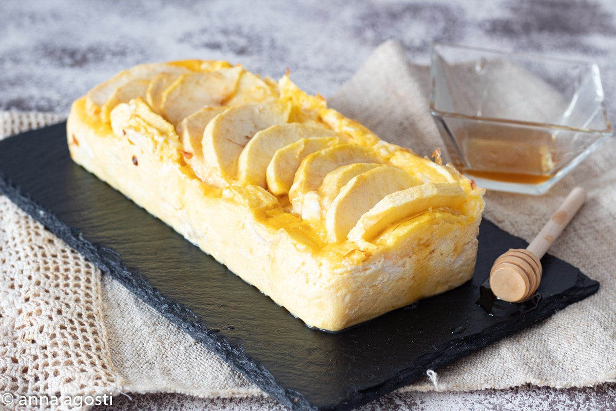 Cake aux Pommes 3 ingrédients sans farine