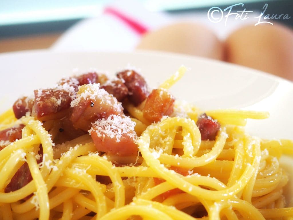 Détail de la carbonara, zoom sur la joue de porc gourmande