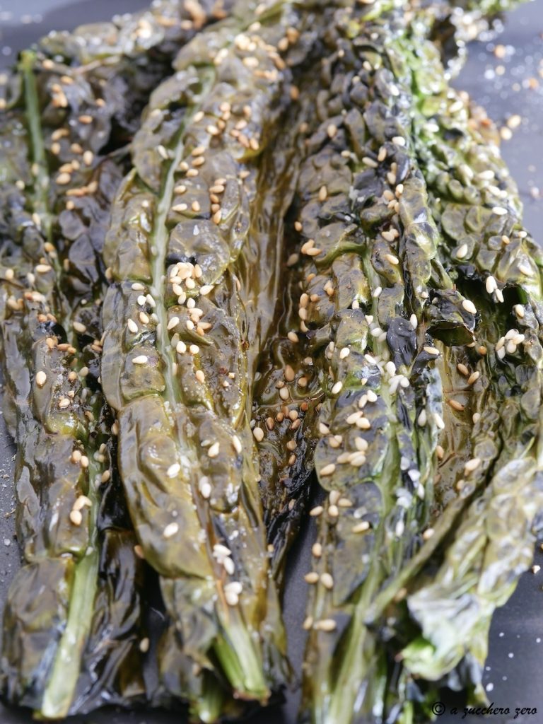 Chips de chou kale au four