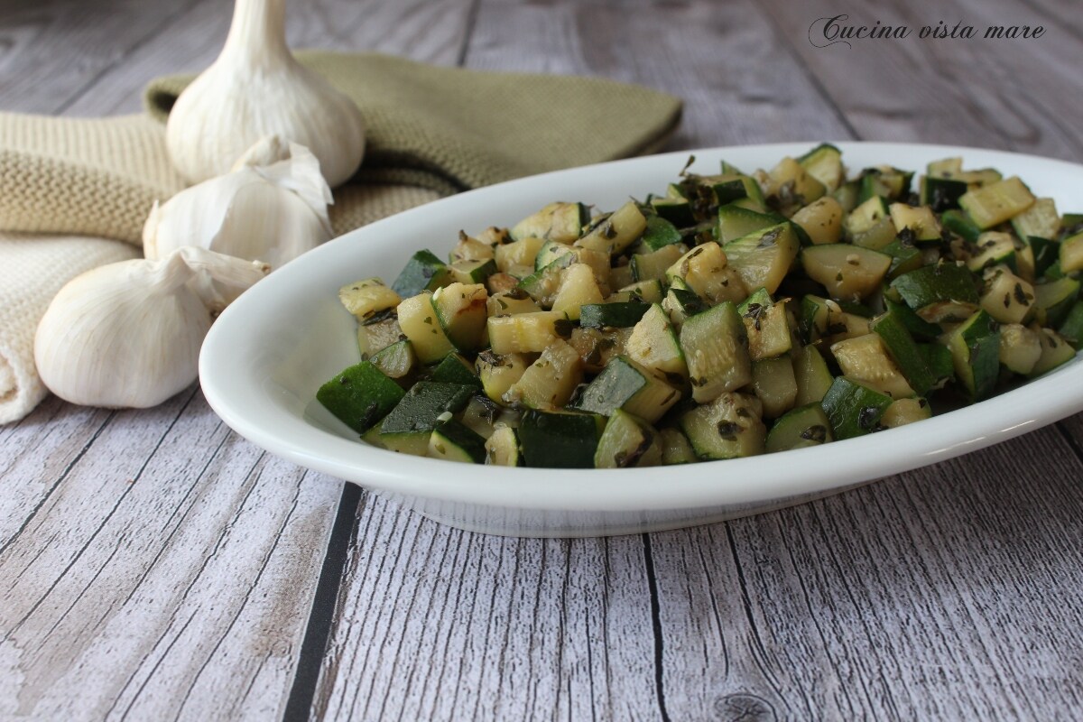 Courgettes ail et origan