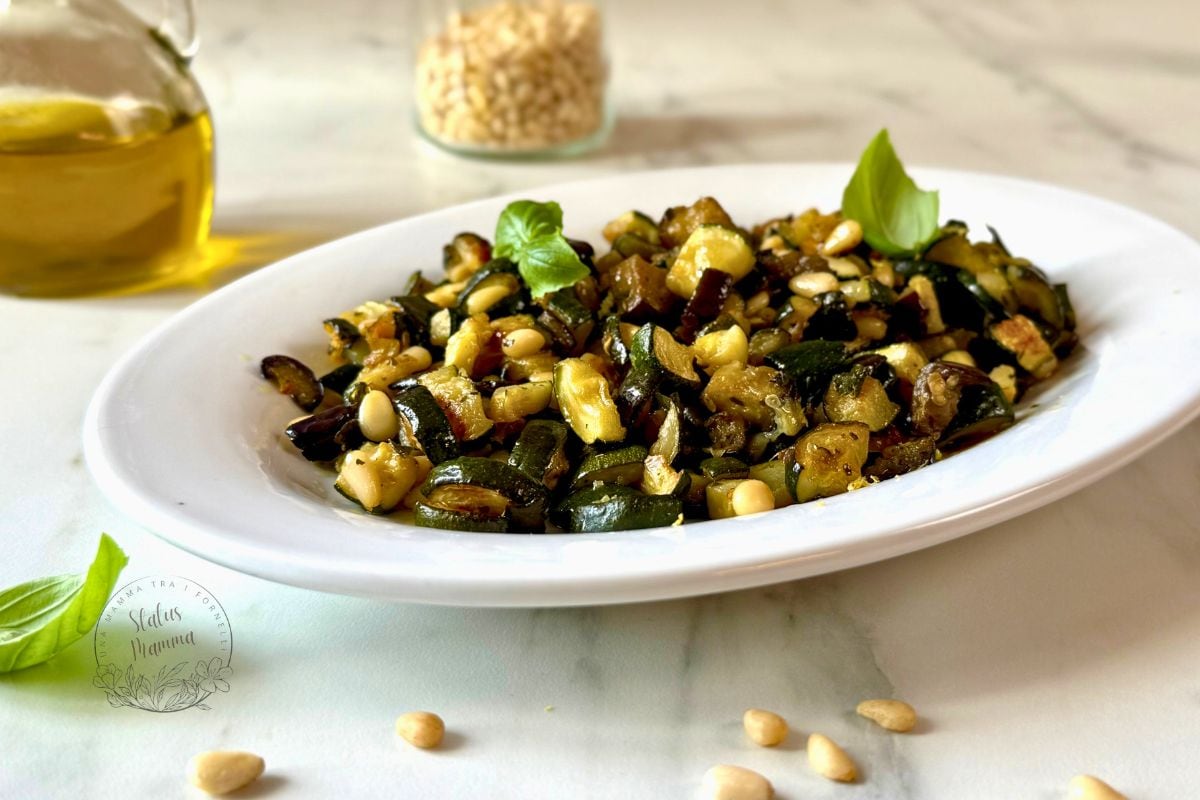 Courgettes et Aubergines à la Poêle : l’accompagnement estival que tu dois essayer