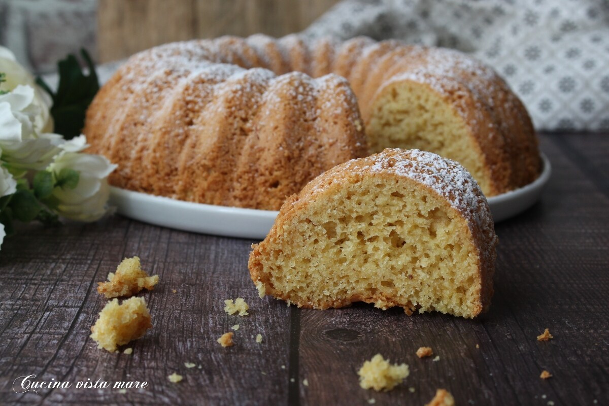 Couronne aux amandes et amaretti