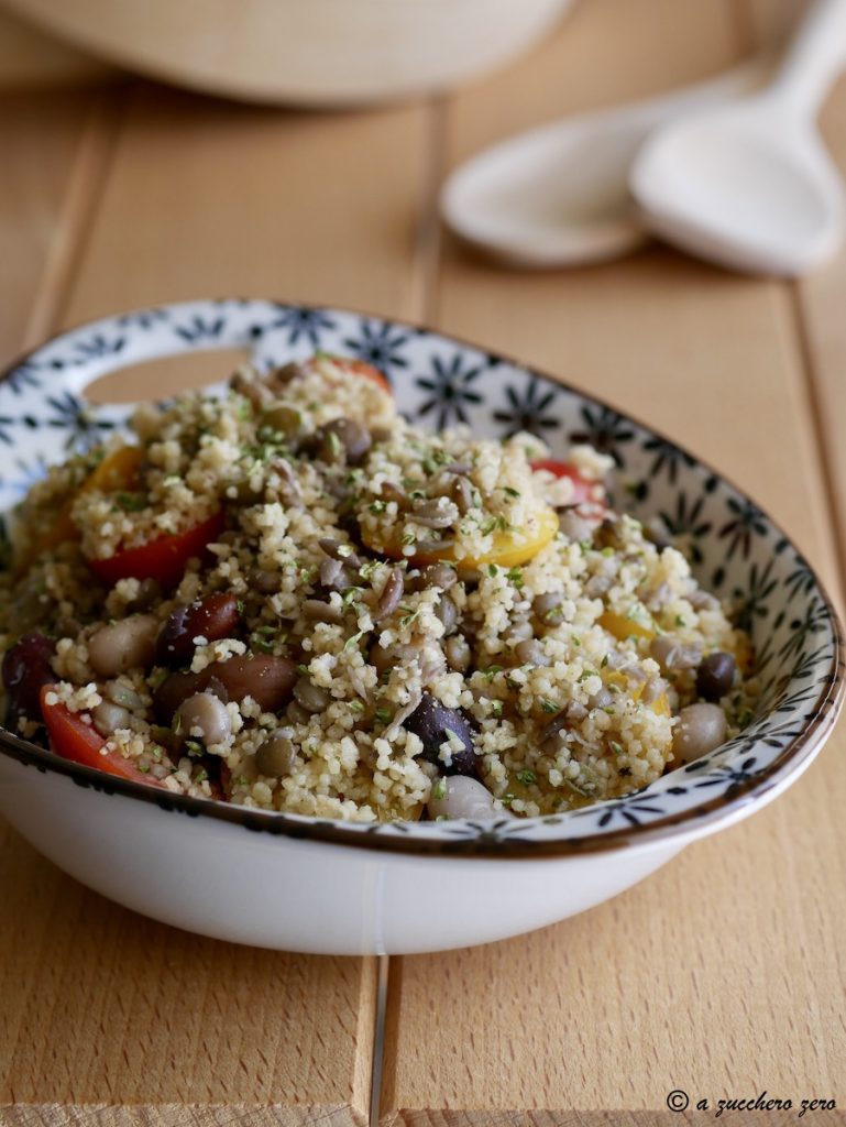 Couscous complet avec légumes et tomates cerises
