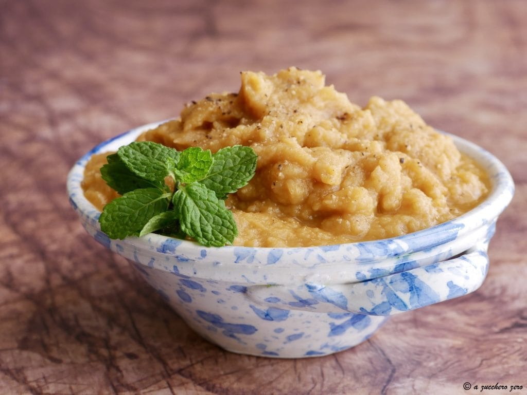 Crème d'aubergines légère avec tomate