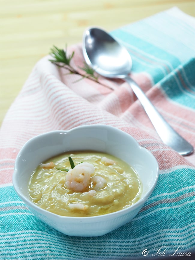 Crème de pois chiches avec crevettes