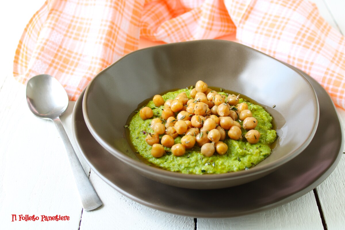 Crème froide de légumes avec pois chiches *