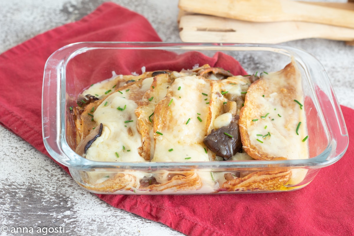 Crêpes aux aubergines, champignons et brie