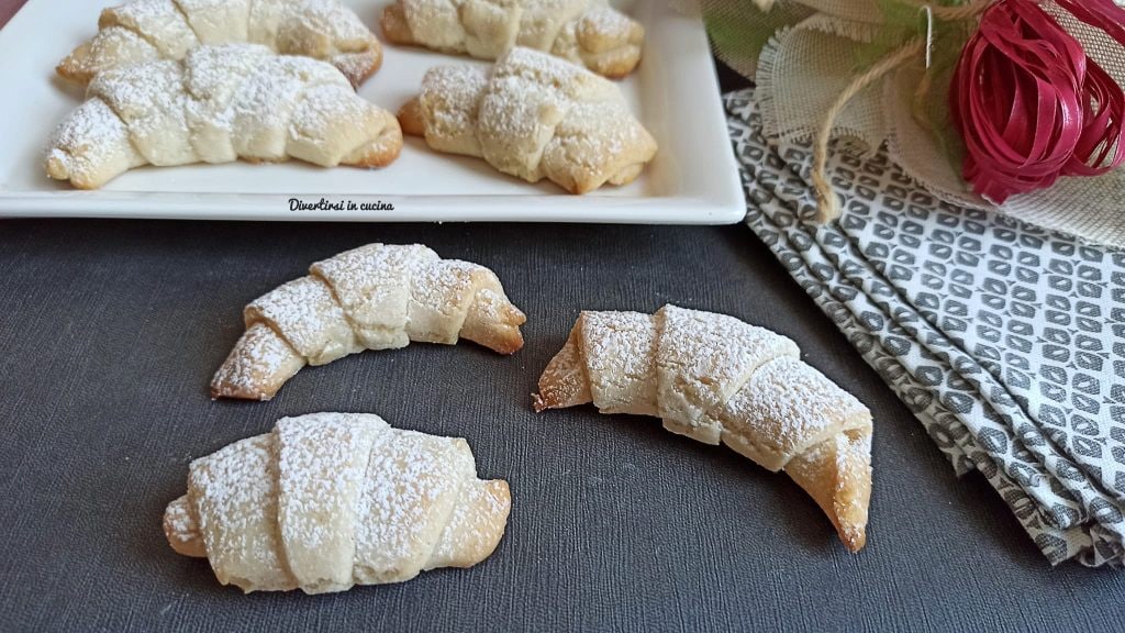 Croissants biscuit sans gluten et sans lactose
