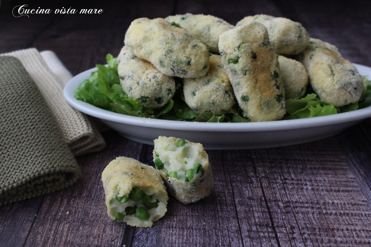 Croquettes de pommes de terre et petits pois