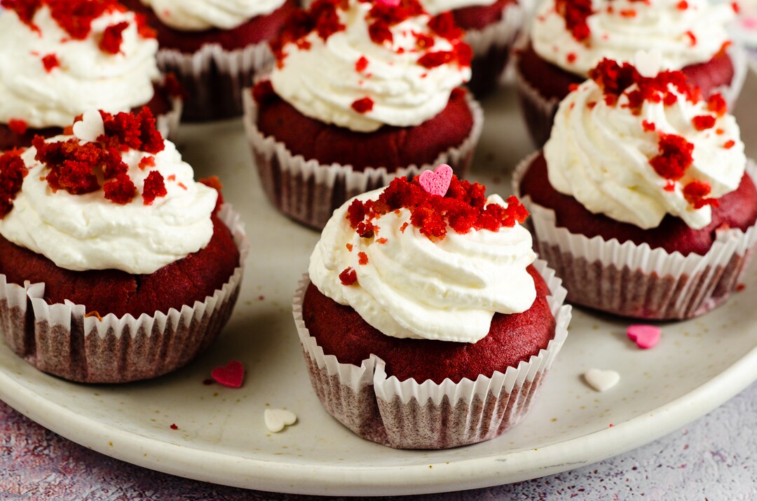 Cupcakes Red Velvet, la version mini du classique gâteau!