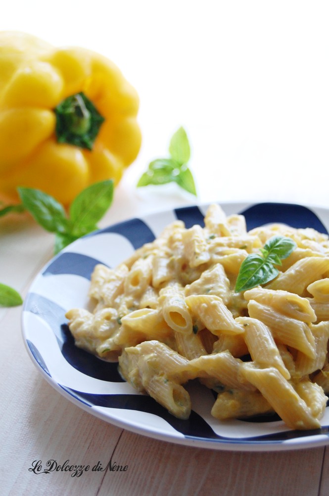 pâtes à la crème de poivrons et ricotta