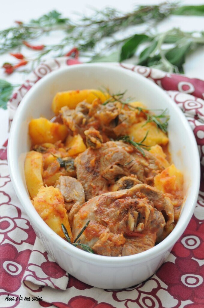 Dinde avec pommes de terre à la poêle