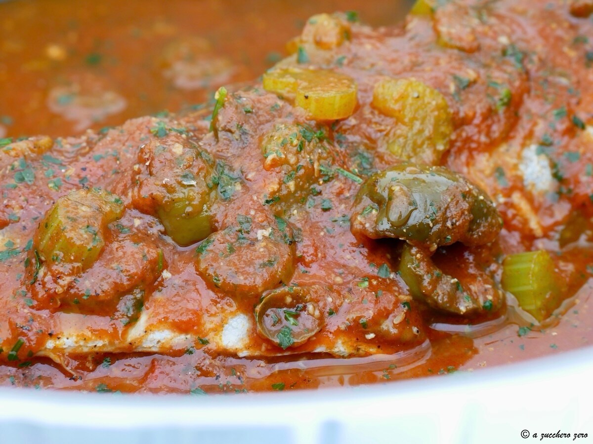 Dorade en ragoût avec tomate