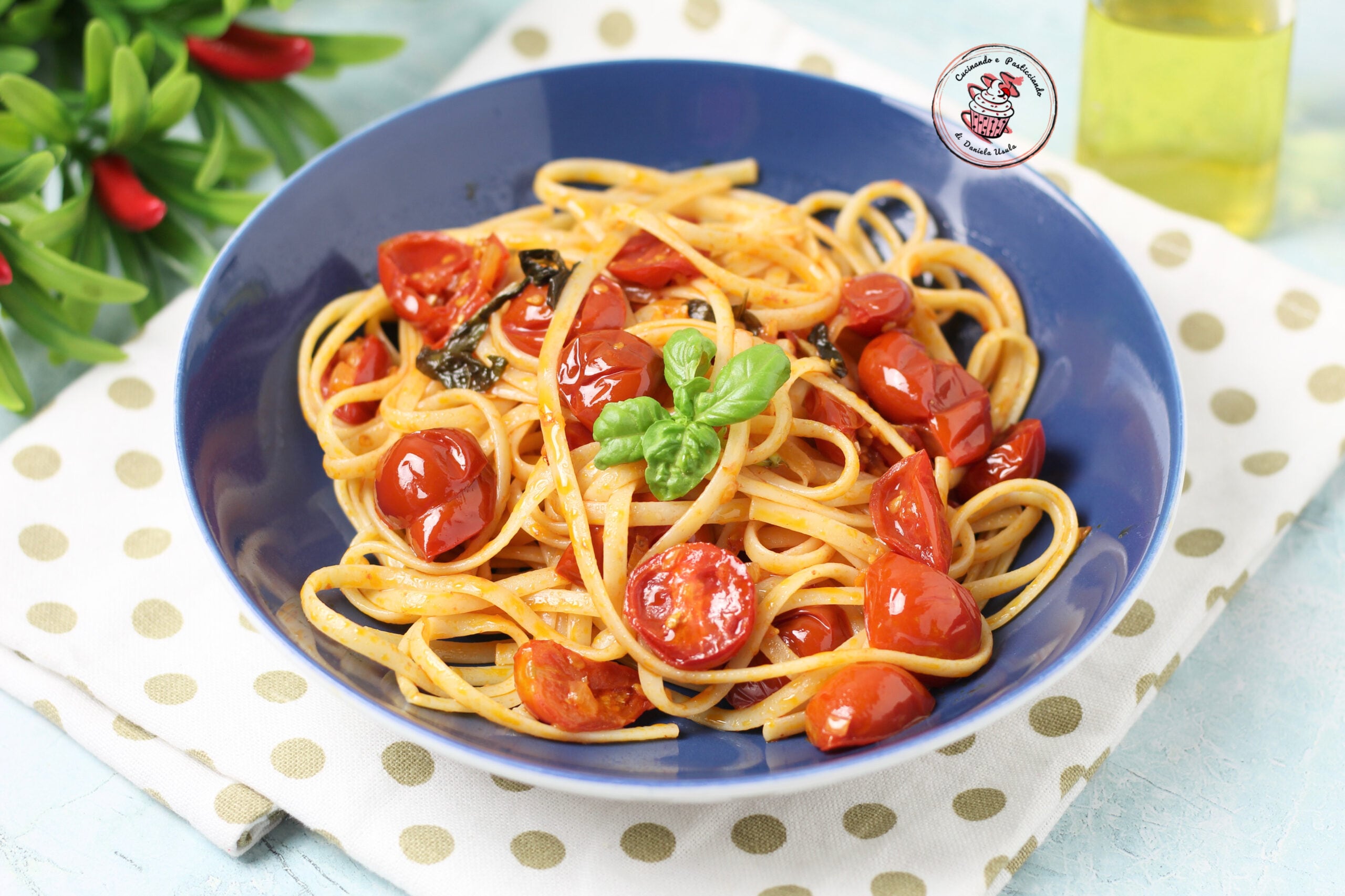 Linguine à la tomate et basilic, le classique intemporel