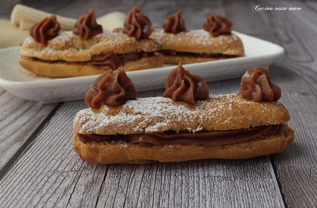 Éclair au chocolat Cuisine vue mer