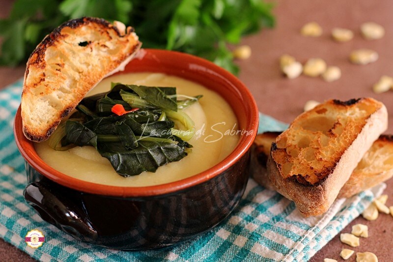 Velouté de fèves et chicorée pugliese
