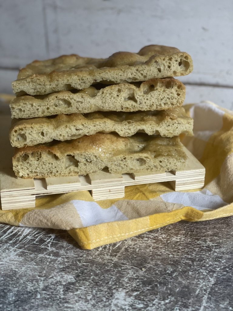 focaccia à la pistache avec levain