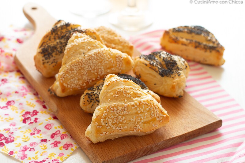 FEUILLETÉS JAMBON ET FROMAGE