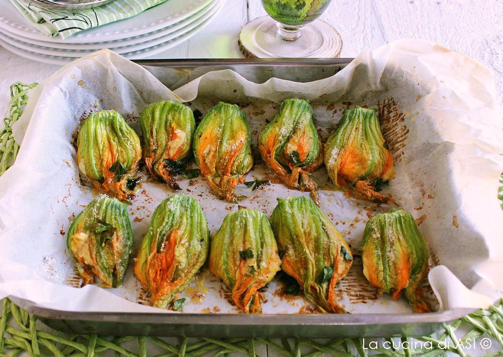 Fleurs de courgette farcies au thon et ricotta