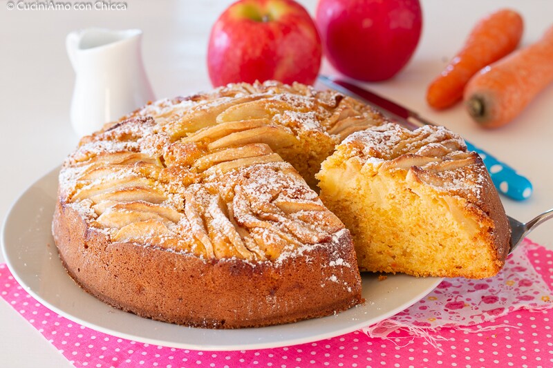 GÂTEAU AUX CAROTTES ET AUX POMMES très moelleux