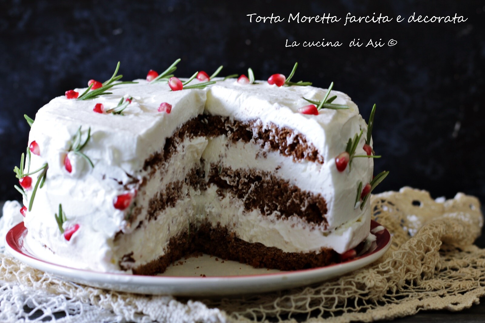GÂTEAU MORETTA garni et décoré
