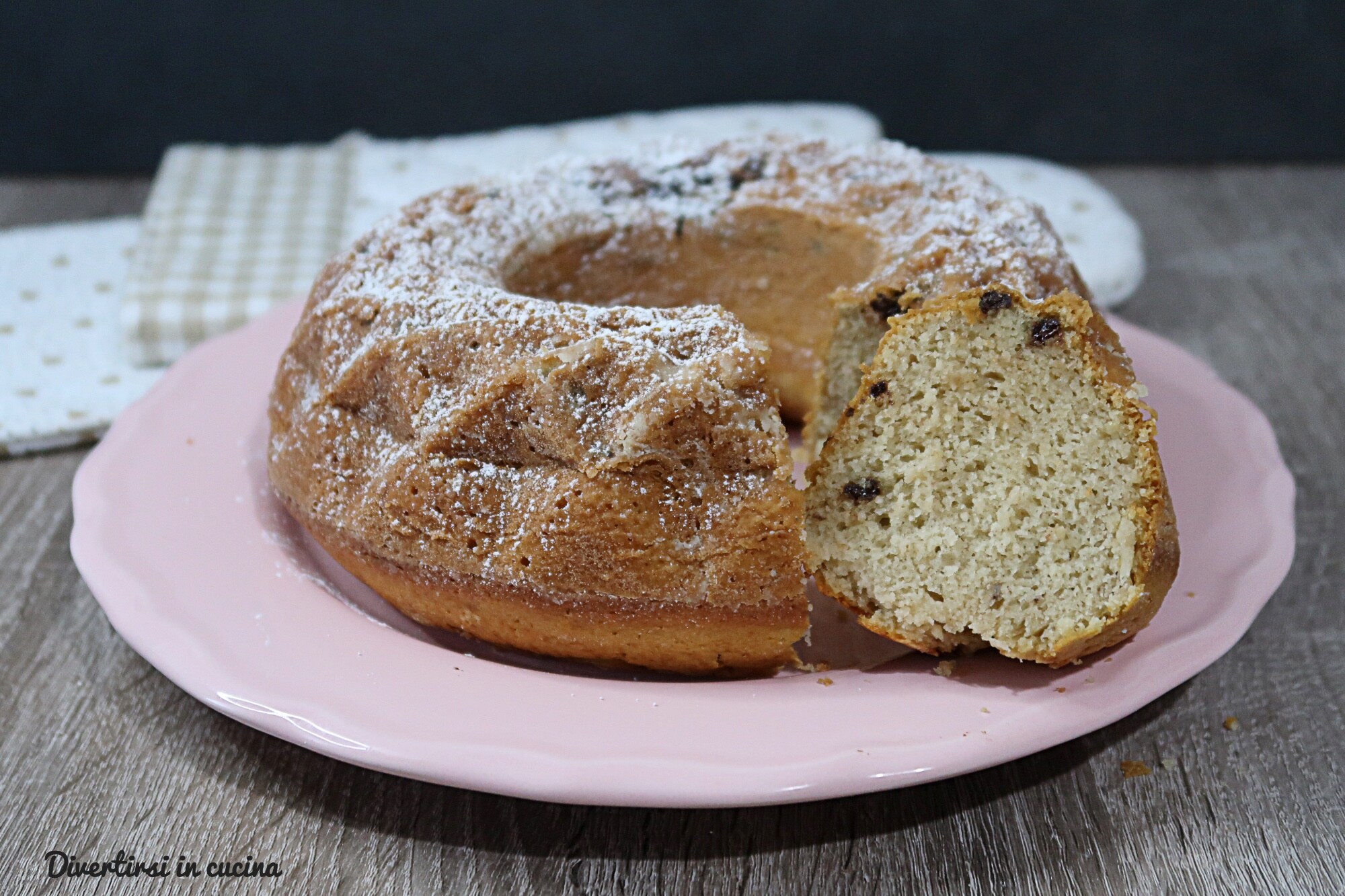 Gâteau marbré avec boisson végétale
