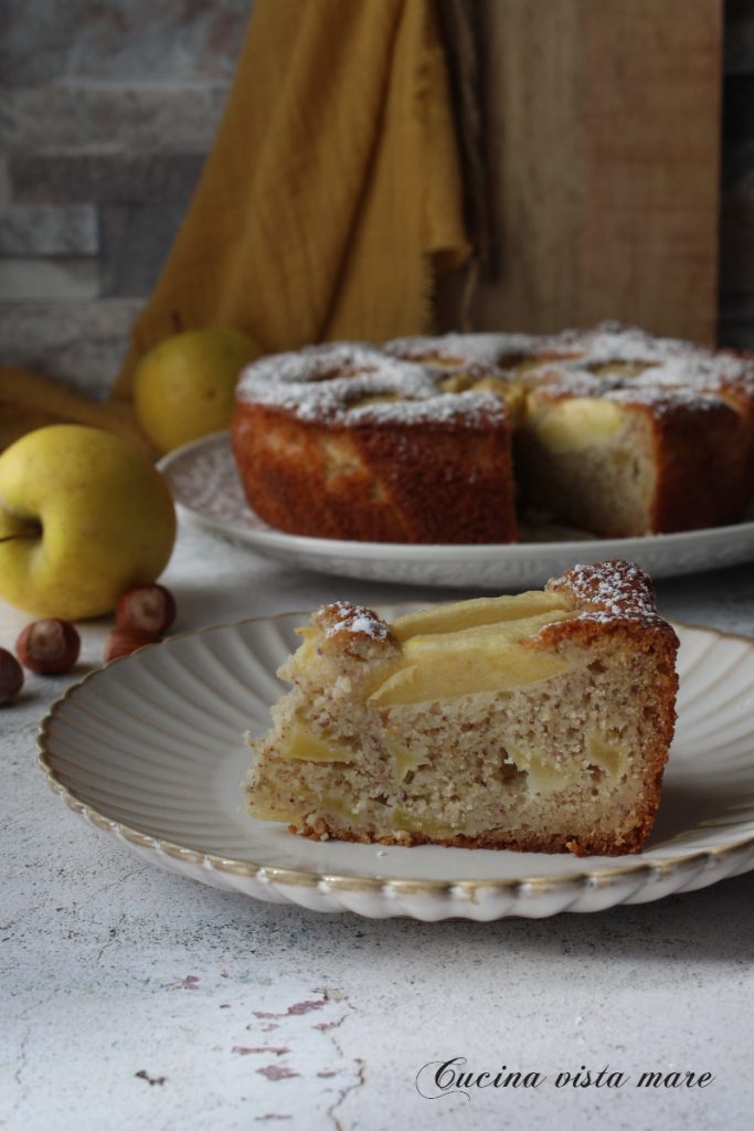 Gâteau aux pommes et aux noisettes Cuisine vue sur mer