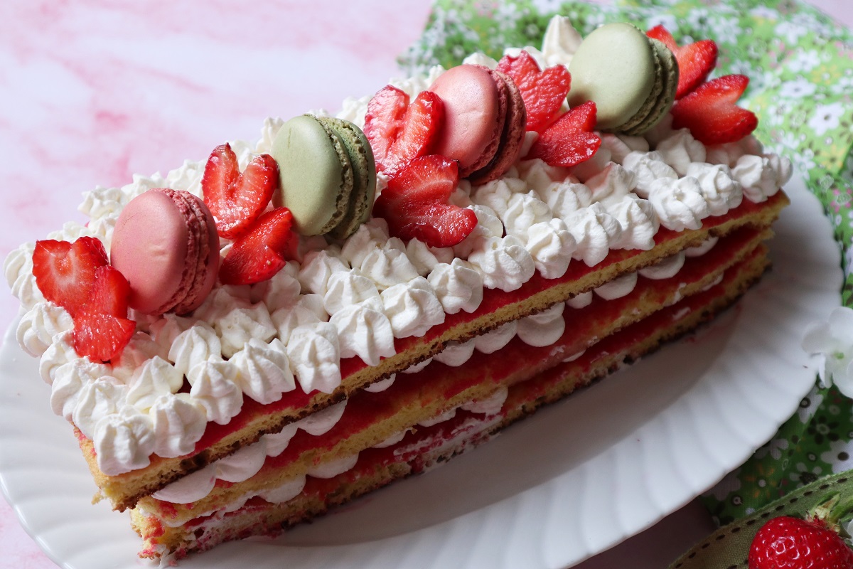 Gâteau aux fraises et crème au mascarpone