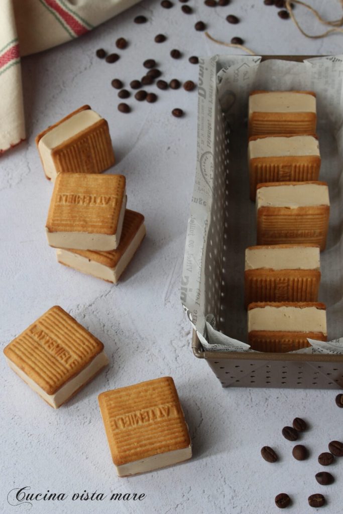 Glace sandwich au tiramisu Cuisine vue sur mer