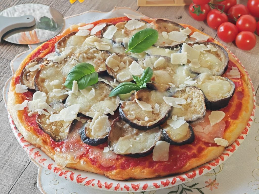 Pizza à la parmigiana