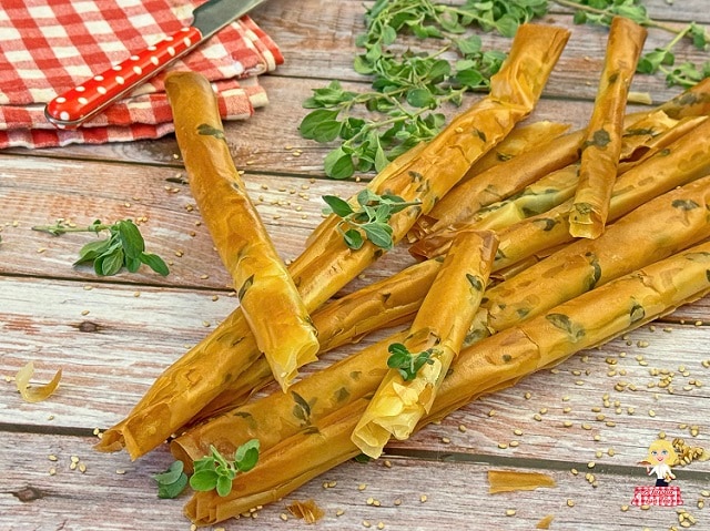 GRISSINI faits maison RECETTE RAPIDE avec Pâte Filo