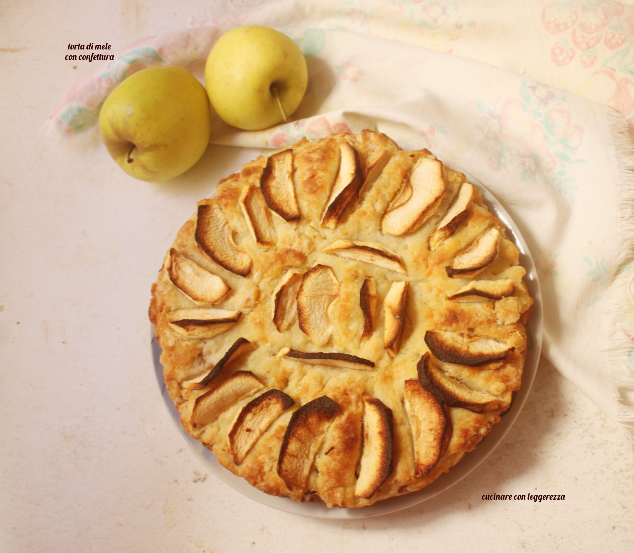 Tarte aux pommes avec confiture