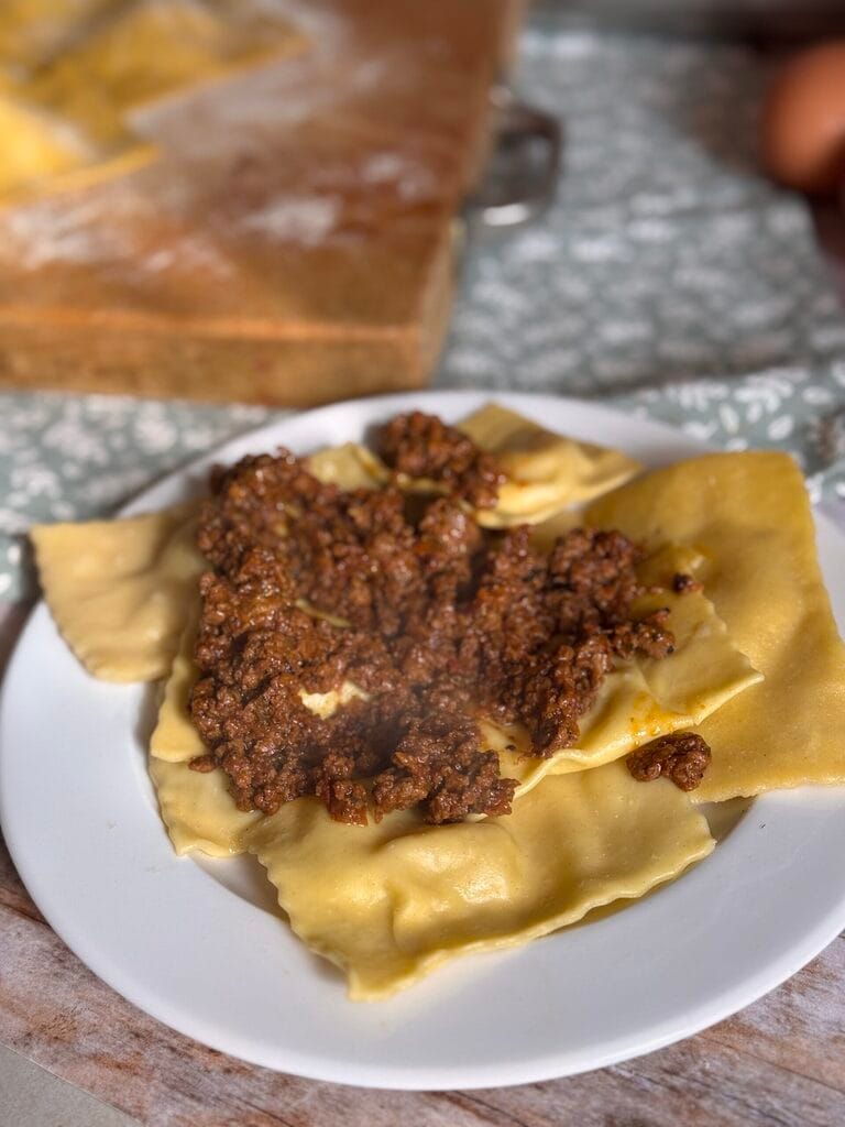 tortelli mugellani de pommes de terre au ragoût