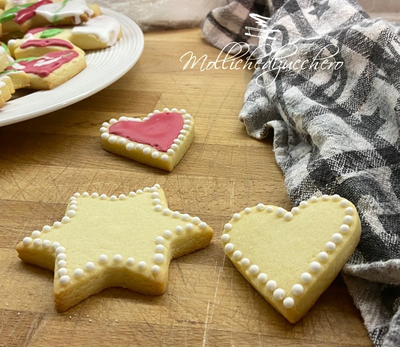 Biscuits décorés avec glaçage