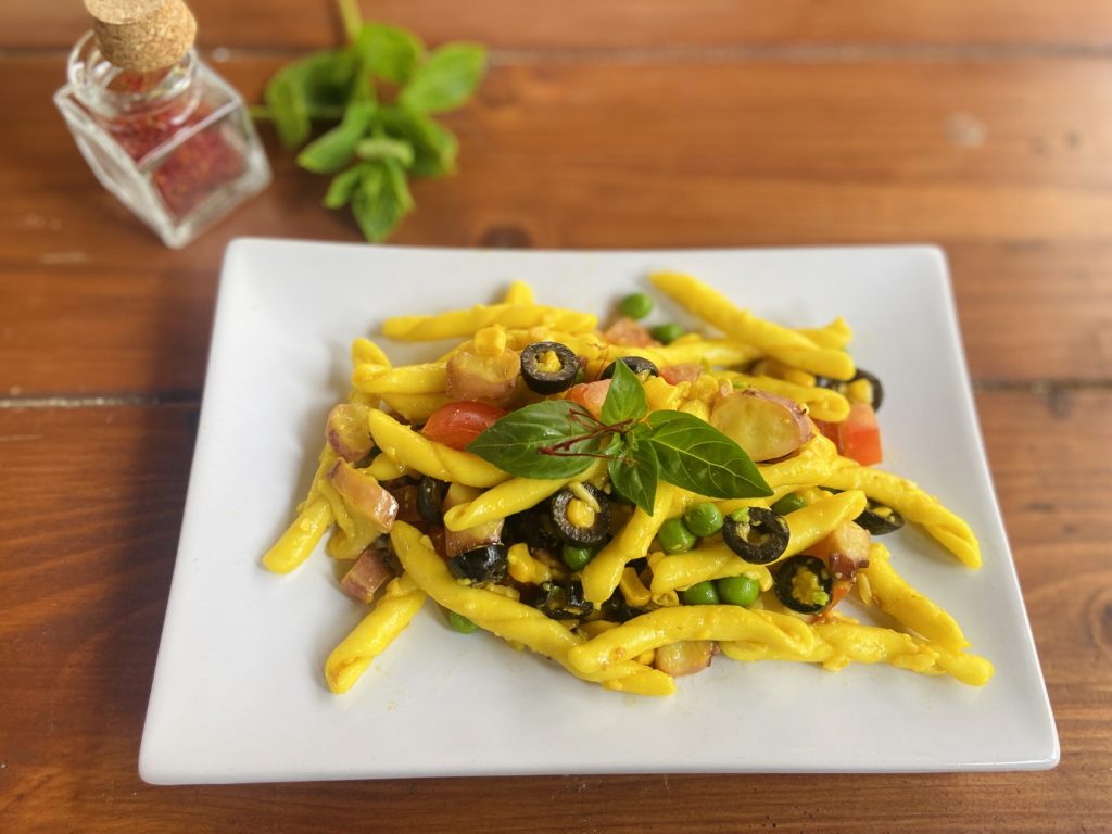 Fusilli frais avec poulpe et safran