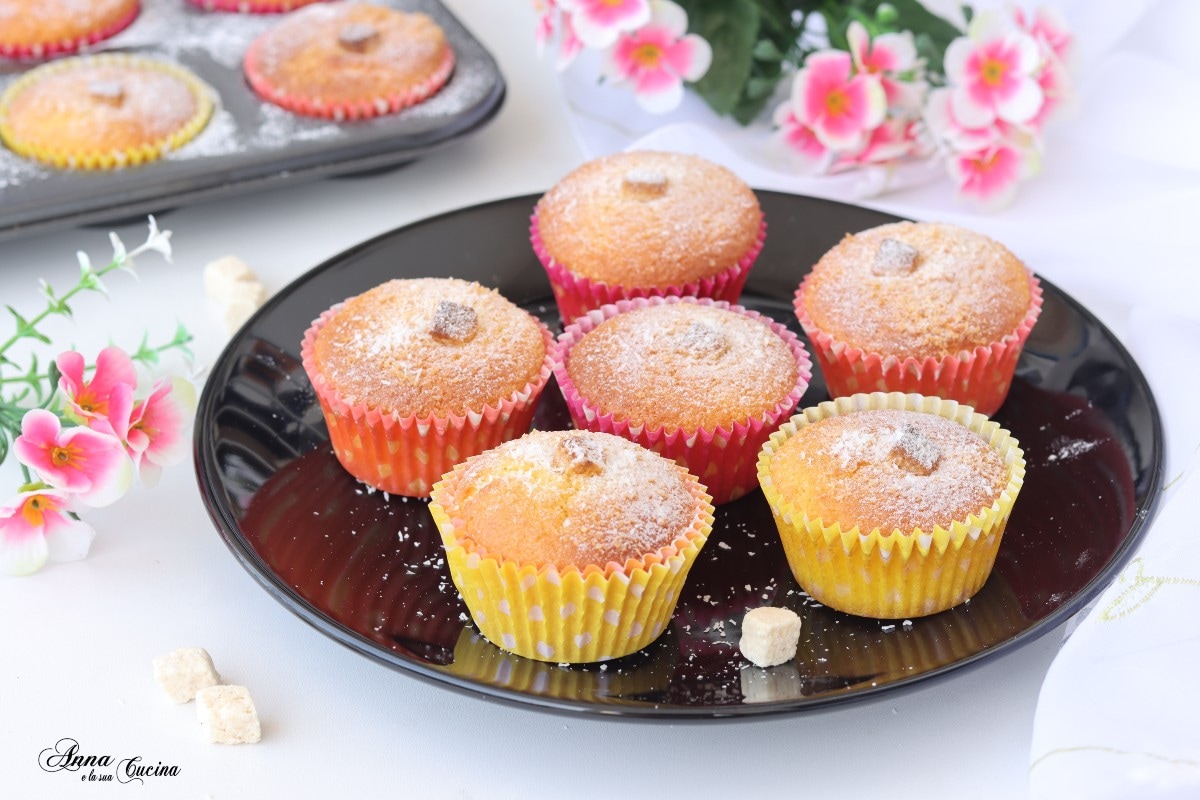 Muffins au parfum de noix de coco et yaourt