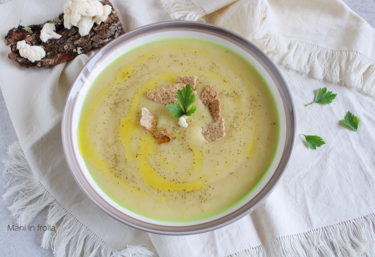Velouté de Chou-fleur avec Pommes de Terre et Poireaux
