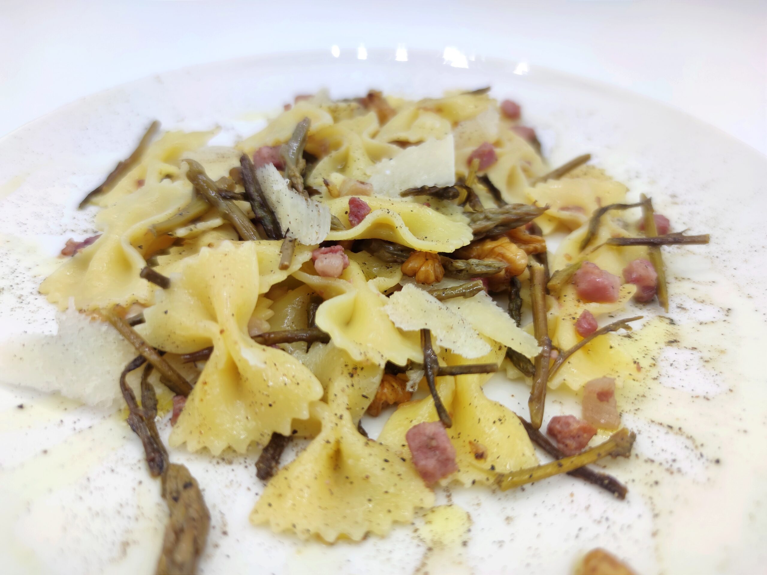 Pâtes aux asperges et pancetta
