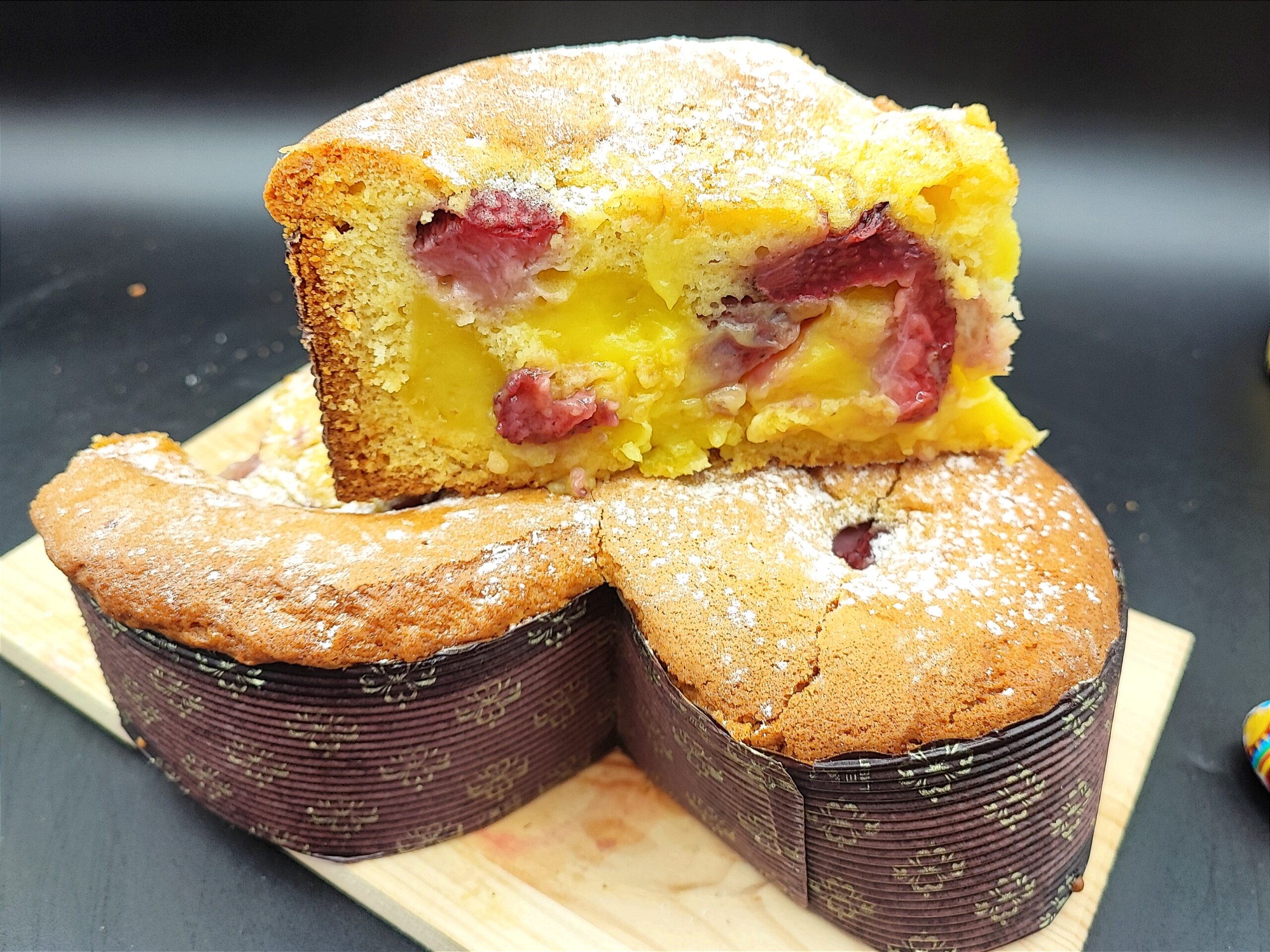 Gâteau colombe crème et fraises