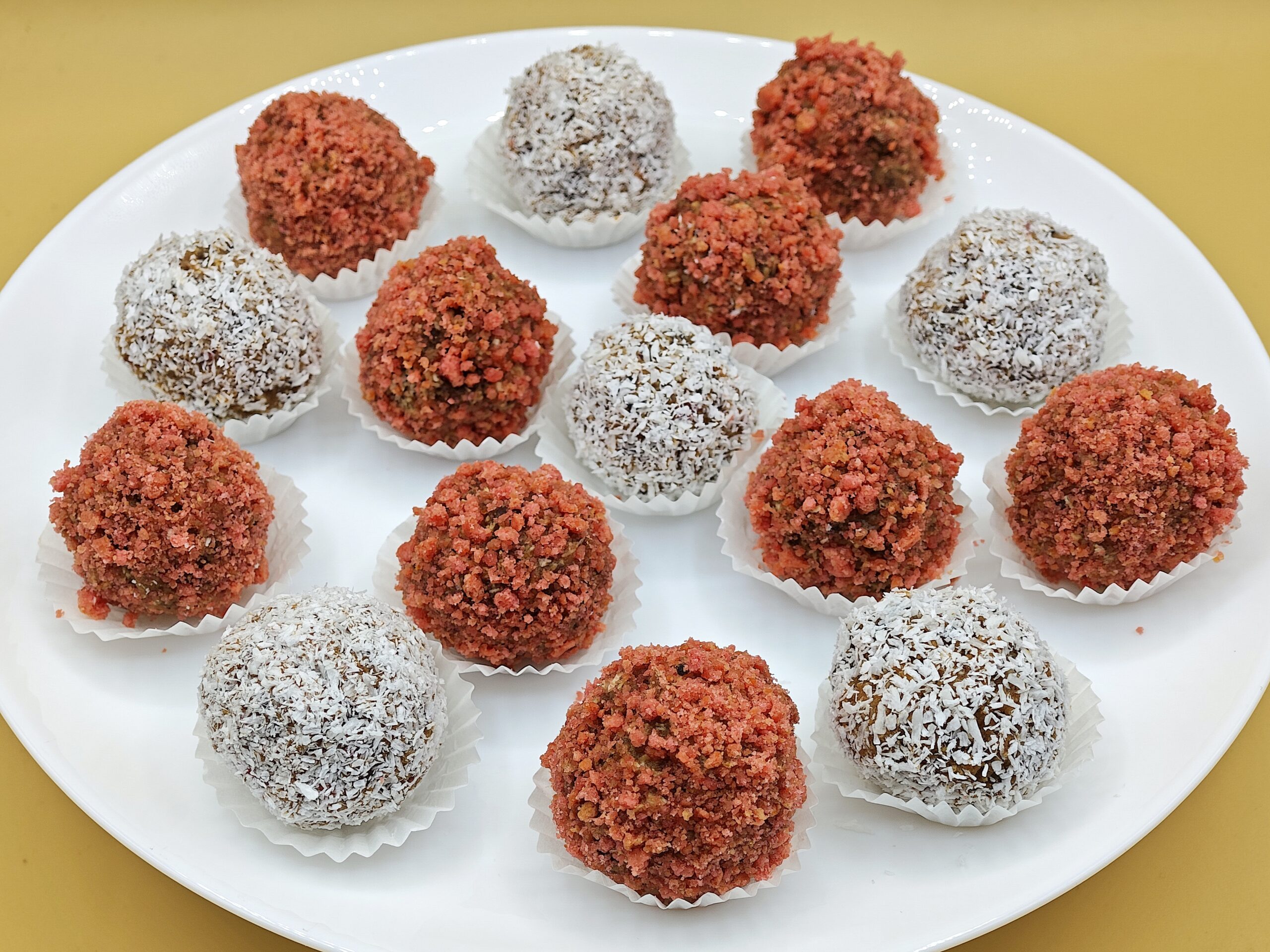 Truffes de colombe à la fraise