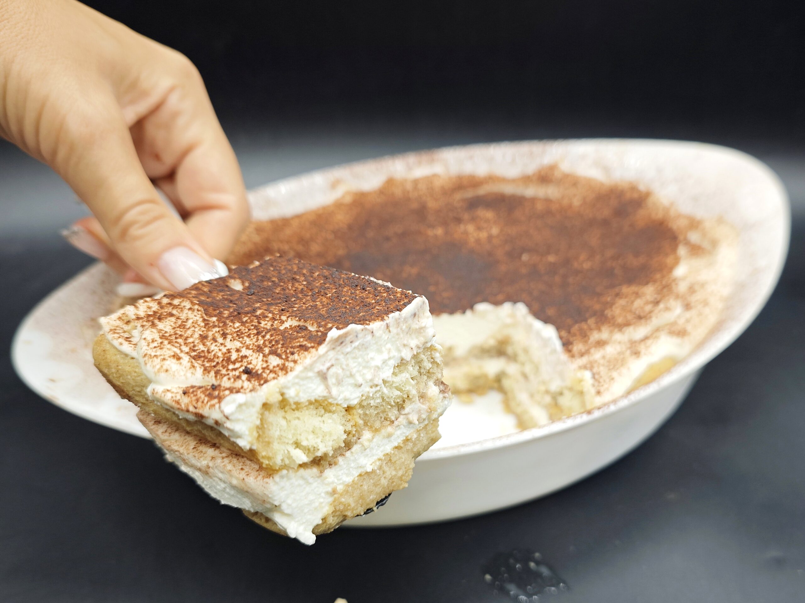Tiramisù sans œufs dans la crème
