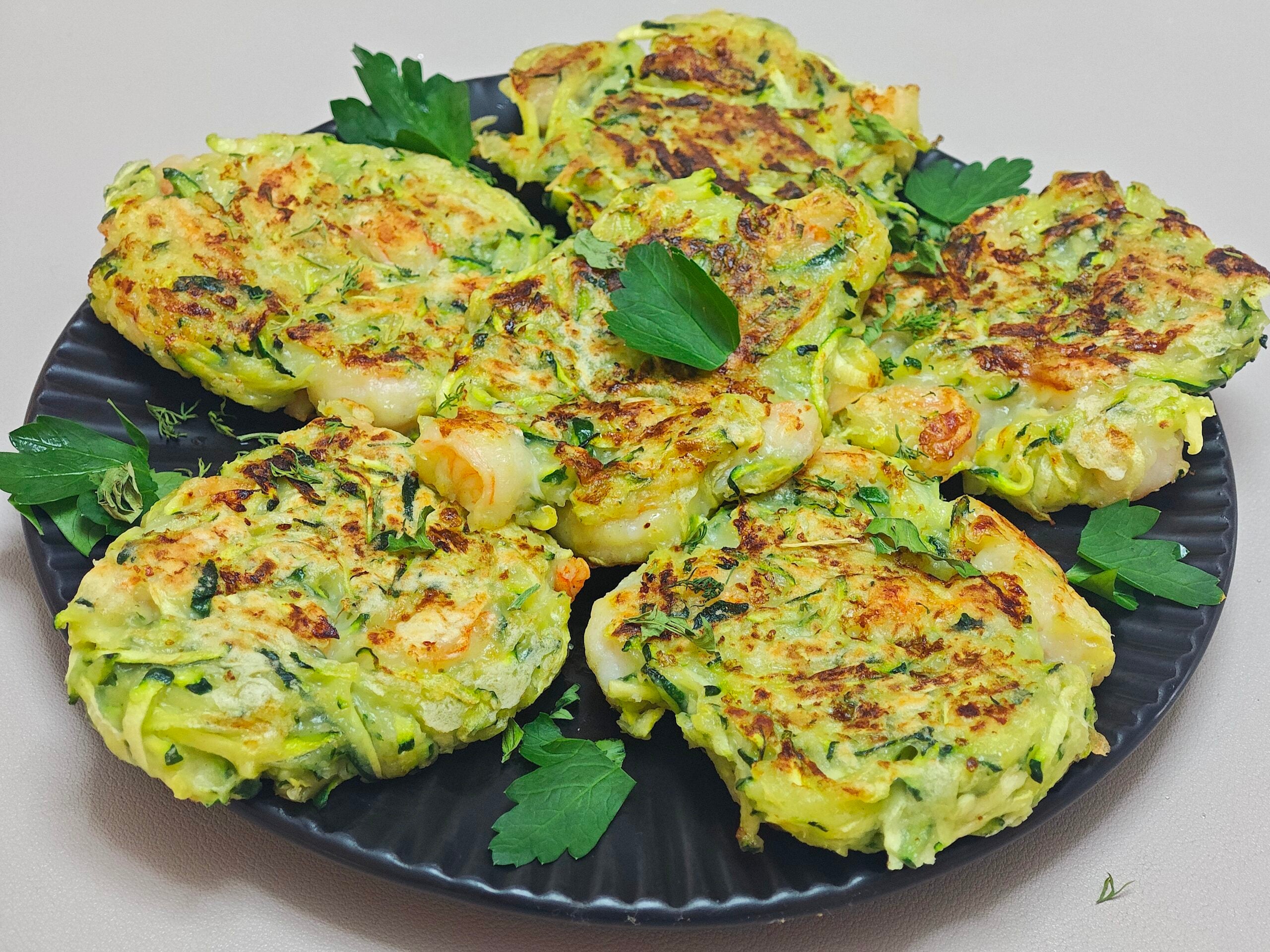 Beignets de courgettes et crevettes sans œufs