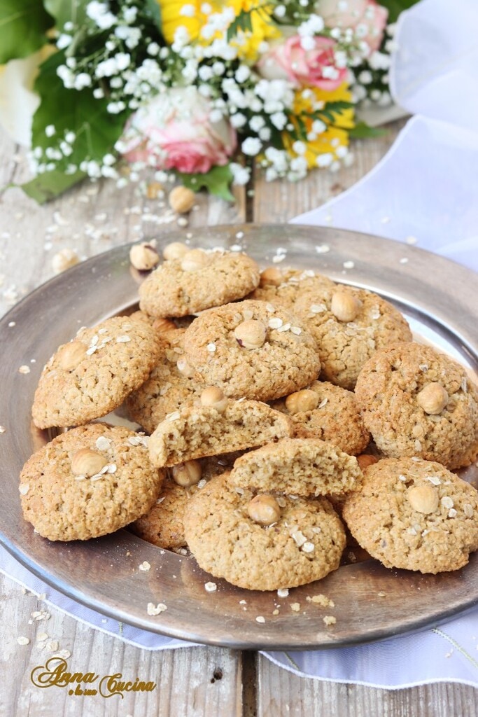 Biscuits aux flocons d'avoine et noisettes